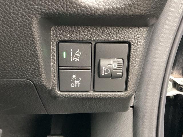 Ｎ－ＢＯＸカスタム Ｌターボ　メモリーナビ／ＬＥＤライト　両側電動Ｄ　セキュリティアラーム　フルオートエアコン　Ｓヒーター　ＬＥＤランプ　地デジフルセグ　Ｂカメ　アクティブクルーズコントロール　サイドカーテンエアバック　Ｉストップ（34枚目）