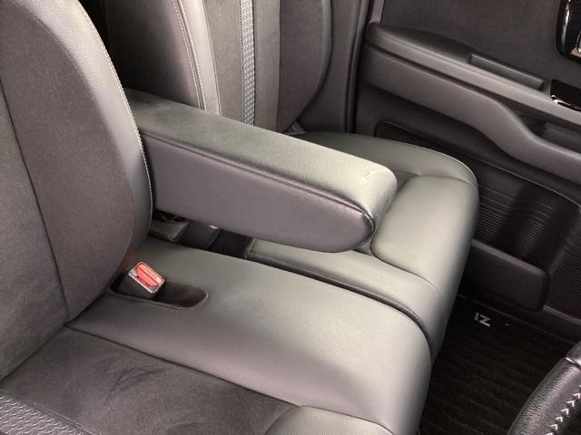 Ｎ－ＢＯＸカスタム Ｌターボ　メモリーナビ／ＬＥＤライト　両側電動Ｄ　セキュリティアラーム　フルオートエアコン　Ｓヒーター　ＬＥＤランプ　地デジフルセグ　Ｂカメ　アクティブクルーズコントロール　サイドカーテンエアバック　Ｉストップ（37枚目）