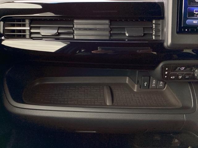 Ｎ－ＢＯＸカスタム Ｌターボ　メモリーナビ／ＬＥＤライト　両側電動Ｄ　セキュリティアラーム　フルオートエアコン　Ｓヒーター　ＬＥＤランプ　地デジフルセグ　Ｂカメ　アクティブクルーズコントロール　サイドカーテンエアバック　Ｉストップ（49枚目）