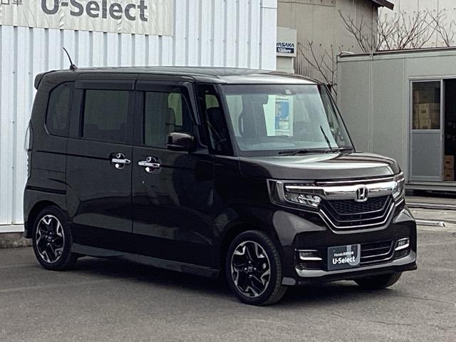 Ｎ－ＢＯＸカスタム Ｇ・Ｌターボホンダセンシング　メモリーナビ／ＬＥＤライト　Ｂソナー　ベンチ　横滑り防止システム　整備点検記録簿　地デジフルセグ　ＴＶナビ　Ｗエアバック　サイドエアバック　ターボ車　ＵＳＢ　セキュリティアラーム　ＥＴＣ付　ＤＶＤ（7枚目）