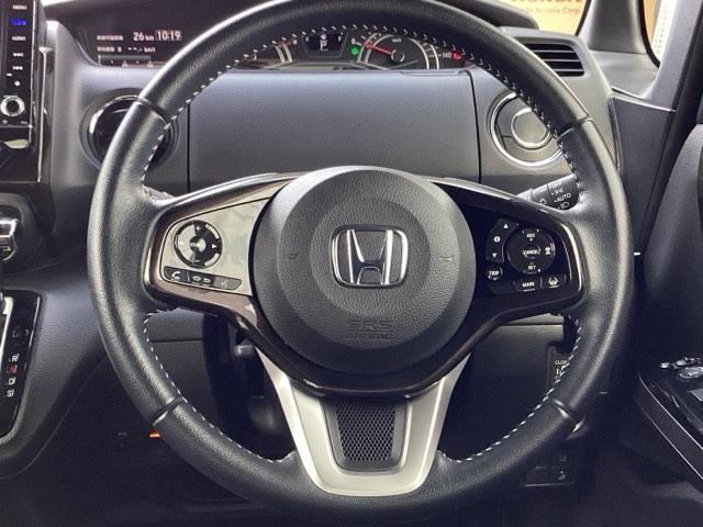 Ｎ－ＢＯＸカスタム Ｇ・Ｌターボホンダセンシング　メモリーナビ／ＬＥＤライト　Ｂソナー　ベンチ　横滑り防止システム　整備点検記録簿　地デジフルセグ　ＴＶナビ　Ｗエアバック　サイドエアバック　ターボ車　ＵＳＢ　セキュリティアラーム　ＥＴＣ付　ＤＶＤ（15枚目）