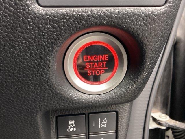 Ｎ－ＢＯＸカスタム Ｇ・Ｌターボホンダセンシング　メモリーナビ／ＬＥＤライト　Ｂソナー　ベンチ　横滑り防止システム　整備点検記録簿　地デジフルセグ　ＴＶナビ　Ｗエアバック　サイドエアバック　ターボ車　ＵＳＢ　セキュリティアラーム　ＥＴＣ付　ＤＶＤ（32枚目）