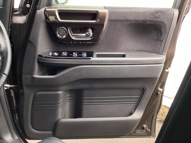 Ｎ－ＢＯＸカスタム Ｇ・Ｌターボホンダセンシング　メモリーナビ／ＬＥＤライト　Ｂソナー　ベンチ　横滑り防止システム　整備点検記録簿　地デジフルセグ　ＴＶナビ　Ｗエアバック　サイドエアバック　ターボ車　ＵＳＢ　セキュリティアラーム　ＥＴＣ付　ＤＶＤ（37枚目）