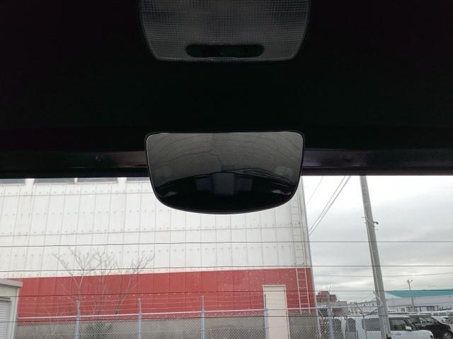 Ｎ－ＢＯＸカスタム Ｇ・Ｌターボホンダセンシング　メモリーナビ／ＬＥＤライト　Ｂソナー　ベンチ　横滑り防止システム　整備点検記録簿　地デジフルセグ　ＴＶナビ　Ｗエアバック　サイドエアバック　ターボ車　ＵＳＢ　セキュリティアラーム　ＥＴＣ付　ＤＶＤ（41枚目）