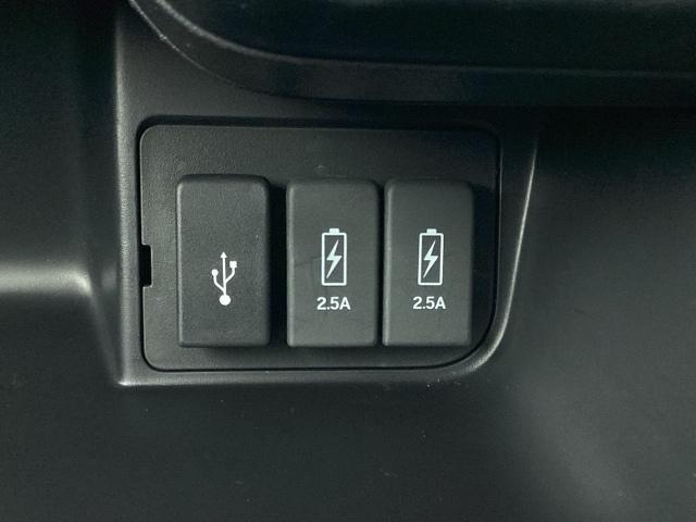 Ｎ－ＢＯＸカスタム Ｇ・Ｌターボホンダセンシング　メモリーナビ／ＬＥＤライト　Ｂソナー　ベンチ　横滑り防止システム　整備点検記録簿　地デジフルセグ　ＴＶナビ　Ｗエアバック　サイドエアバック　ターボ車　ＵＳＢ　セキュリティアラーム　ＥＴＣ付　ＤＶＤ（47枚目）