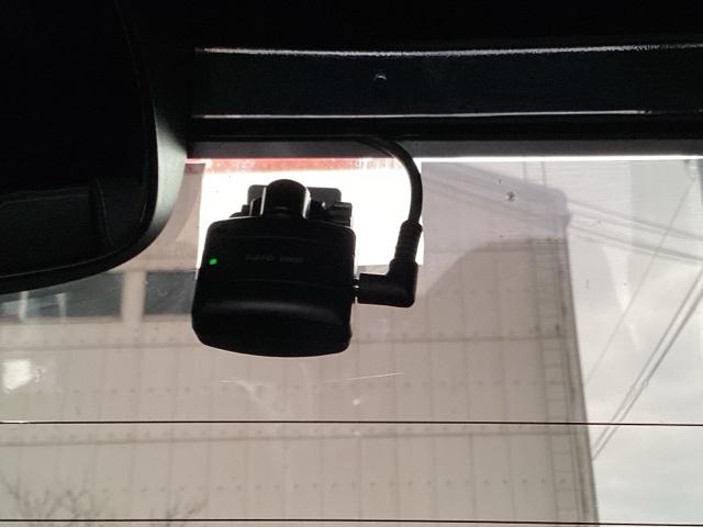 Ｎ－ＢＯＸカスタム Ｌターボ　メモリ－ナビ／ＬＥＤヘッドライト　両側電動Ｄ　セキュリティアラーム　フルオートエアコン　Ｓヒーター　ＬＥＤランプ　地デジフルセグ　Ｂカメ　アクティブクルーズコントロール　サイドカーテンエアバック（14枚目）