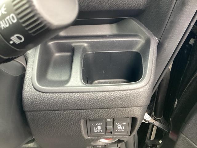 Ｎ－ＢＯＸカスタム Ｌターボ　メモリ－ナビ／ＬＥＤヘッドライト　両側電動Ｄ　セキュリティアラーム　フルオートエアコン　Ｓヒーター　ＬＥＤランプ　地デジフルセグ　Ｂカメ　アクティブクルーズコントロール　サイドカーテンエアバック（32枚目）