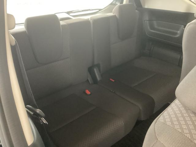 フリード Ｇ・ホンダセンシング　純正ナビ　フルセグ　６人乗り　Ｗ電動ドア　キーフリ　スマートキーシステム　イモビ　ＵＳＢポート　カラーバックモニター　横滑防止装置　ＬＥＤランプ　エアコン　クルコン　パワーウィンドウ　ＳＲＳ　ＡＢＳ（21枚目）