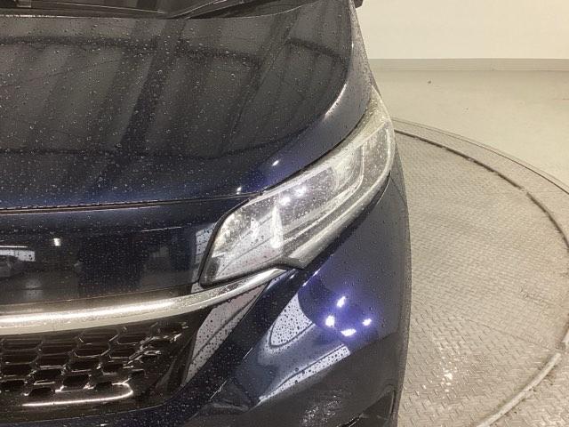 フリード Ｇ・ホンダセンシング　純正ナビ　フルセグ　６人乗り　Ｗ電動ドア　キーフリ　スマートキーシステム　イモビ　ＵＳＢポート　カラーバックモニター　横滑防止装置　ＬＥＤランプ　エアコン　クルコン　パワーウィンドウ　ＳＲＳ　ＡＢＳ（28枚目）