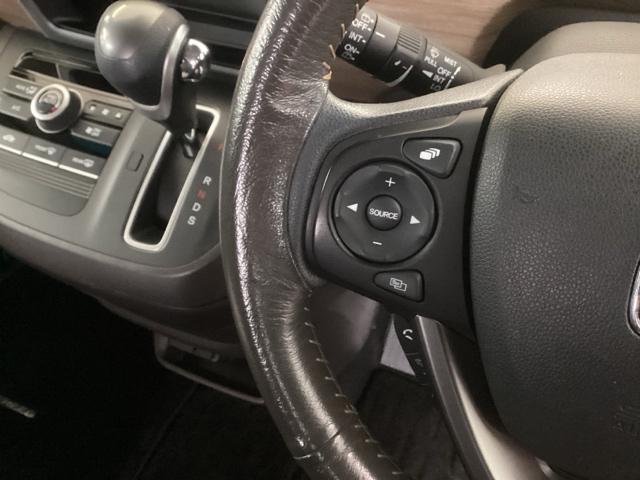 フリード Ｇ・ホンダセンシング　純正ナビ　フルセグ　６人乗り　Ｗ電動ドア　キーフリ　スマートキーシステム　イモビ　ＵＳＢポート　カラーバックモニター　横滑防止装置　ＬＥＤランプ　エアコン　クルコン　パワーウィンドウ　ＳＲＳ　ＡＢＳ（43枚目）