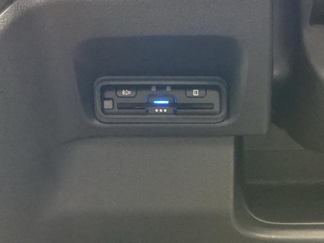 Ｎ－ＢＯＸカスタム ベースグレード　ＨｏｎｄａＣＯＮＮＥＣＴｆｏｒＧａｔｈｅｒｓ＋ナビ装着用スペシャルパッケージ　ベンチシ－ト　アクティブクルーズ　フルセグ対応　前席シートヒーター　イモビライザー　１オーナー　ＵＳＢ　運転席エアバッグ（15枚目）