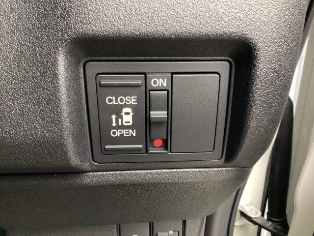 Ｎ－ＢＯＸカスタム ベースグレード　ＨｏｎｄａＣＯＮＮＥＣＴｆｏｒＧａｔｈｅｒｓ＋ナビ装着用スペシャルパッケージ　ベンチシ－ト　アクティブクルーズ　フルセグ対応　前席シートヒーター　イモビライザー　１オーナー　ＵＳＢ　運転席エアバッグ（32枚目）