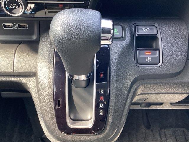 ���i�����犊�炩�ɉ������閳�i�K�ϑ��̂b�u�s�̓X�g�b�v���S�[�̑����X�̒������K�ł�