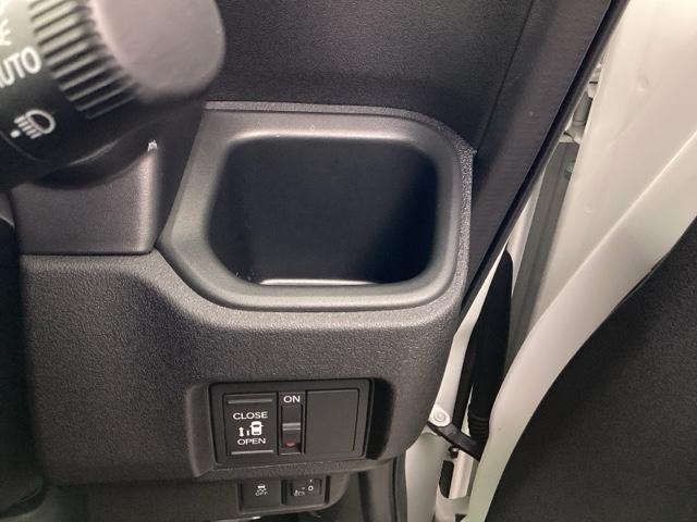 Ｎ－ＢＯＸカスタム ベースグレード　ＥＴＣ／純正ナビ／バックモニター／ホンダセンシング　ベンチシ－ト　アクティブクルーズ　フルセグ対応　前席シートヒーター　イモビライザー　１オーナー　ＵＳＢ　運転席エアバッグ　ＬＥＤヘッド　Ｂモニター（29枚目）