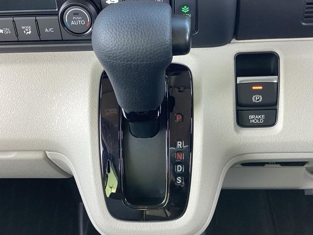 Ｎ－ＢＯＸ ファッションスタイル　ＨｏｎｄａＣＯＮＮＥＣＴｆｏｒＧａｔｈｅｒｓ＋ナビ装着用スペシャルパッケージ　ワンオーナー車　ＵＳＢ接続　フルオートエアコン　Ｂカメラ　ＥＴＣ車載器　ＬＥＤライト　カーテンエアバック　キーフリー（24枚目）