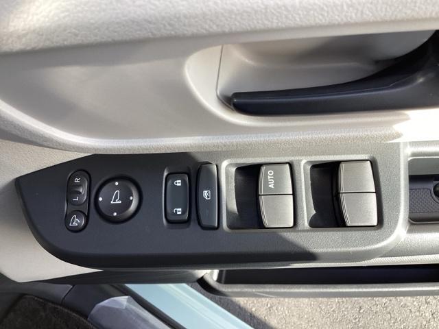 Ｎ－ＢＯＸ ファッションスタイル　ＨｏｎｄａＣＯＮＮＥＣＴｆｏｒＧａｔｈｅｒｓ＋ナビ装着用スペシャルパッケージ　ワンオーナー車　ＵＳＢ接続　フルオートエアコン　Ｂカメラ　ＥＴＣ車載器　ＬＥＤライト　カーテンエアバック　キーフリー（38枚目）