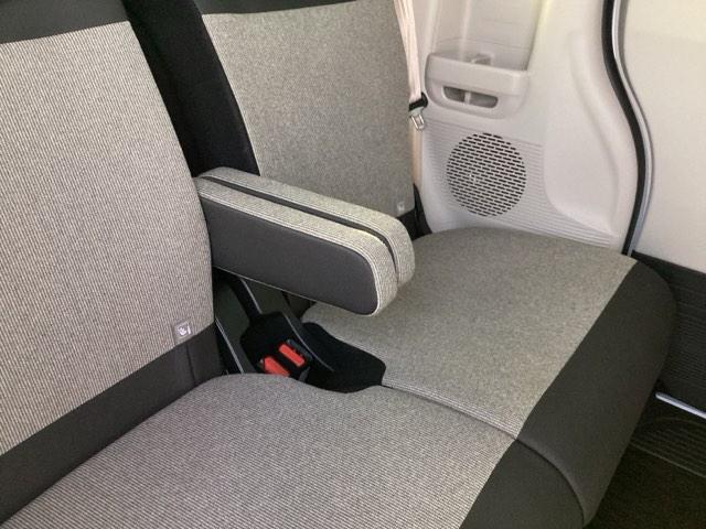 Ｎ－ＢＯＸ ファッションスタイル　ＨｏｎｄａＣＯＮＮＥＣＴｆｏｒＧａｔｈｅｒｓ＋ナビ装着用スペシャルパッケージ　ワンオーナー車　ＵＳＢ接続　フルオートエアコン　Ｂカメラ　ＥＴＣ車載器　ＬＥＤライト　カーテンエアバック　キーフリー（41枚目）