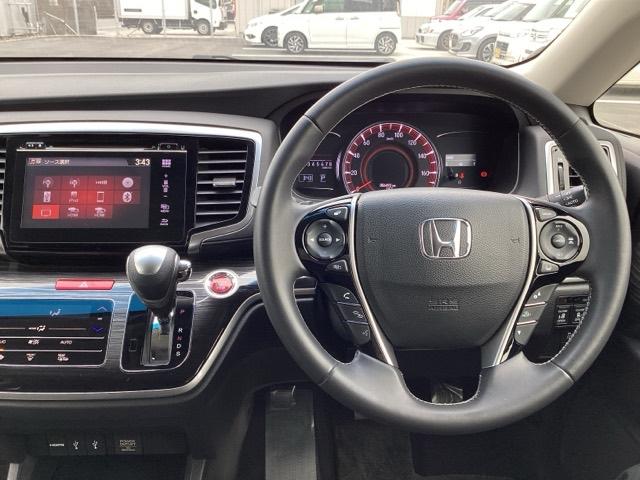 ��ɂȂ��ފ��o�̃X�e�A�����O�ł��B�����S�n�A�f�U�C�����A���쐫�ɂ���������A�C�e���ł�