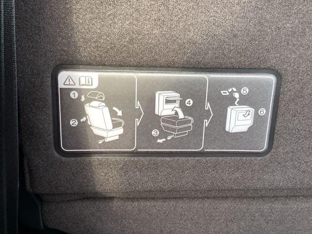 フリード G・ホンダセンシング ETC/純正ナビ/バックモニター/ホンダセンシング W電動ドア キーフリ スマートキーシステム イモビ USBポート カラーバックモニター 横滑防止装置 LEDランプ 整備点検記録簿 エアコン SRS(44枚目)