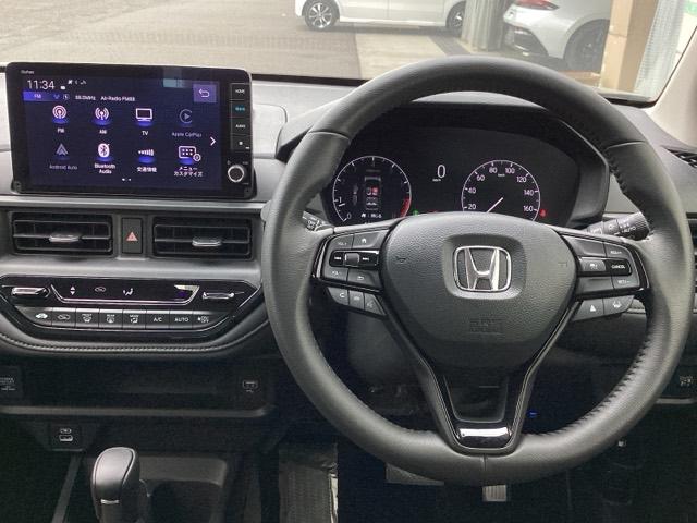 WR-V Z+ブラックスタイル HondaCONNECTforGathers+ナビ装着用スペシャルパッケージ/BLACKSTYLE専用装備 キーフリー サイドエアバック フルセグテレビ 横滑り防止機能 バックカメラ USB ABS(3枚目)