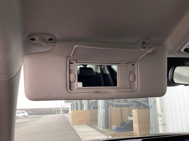 WR-V Z+ブラックスタイル HondaCONNECTforGathers+ナビ装着用スペシャルパッケージ/BLACKSTYLE専用装備 キーフリー サイドエアバック フルセグテレビ 横滑り防止機能 バックカメラ USB ABS(41枚目)