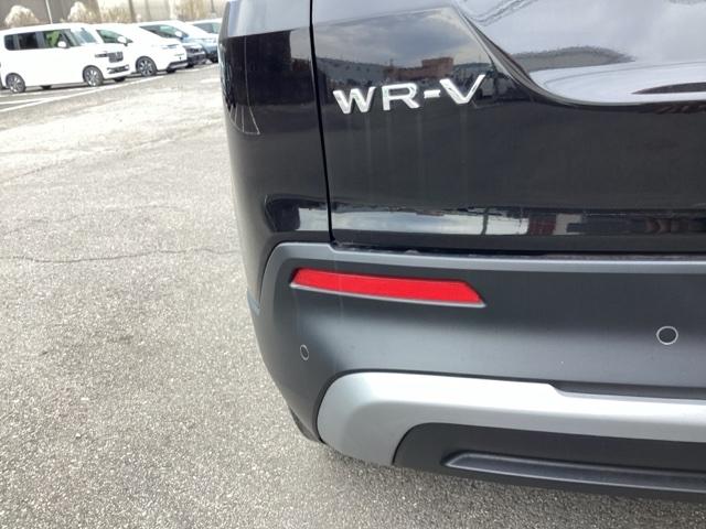 WR-V Z+ブラックスタイル HondaCONNECTforGathers+ナビ装着用スペシャルパッケージ/BLACKSTYLE専用装備 キーフリー サイドエアバック フルセグテレビ 横滑り防止機能 バックカメラ USB ABS(45枚目)
