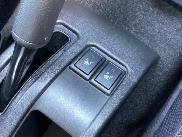 ジムニー XL 4WD/5MT/メモリーナビ DVD視聴可 ターボー ナビTV 横滑防止装置 シ-トヒ-タ- パートタイム4WD 助手席エアバッグ SRS フルオートエアコン PS ABS アイストップ スマ-トキ-(15枚目)