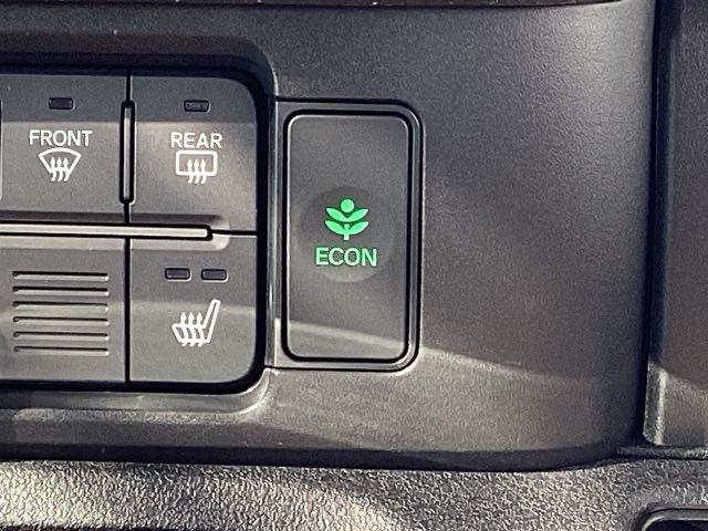 Ｎ－ＢＯＸカスタム ベースグレード　ＥＴＣ／純正ナビ／バックモニター／ホンダセンシング　ベンチシ－ト　アクティブクルーズ　フルセグ対応　前席シートヒーター　イモビライザー　１オーナー　ＵＳＢ　運転席エアバッグ　ＬＥＤヘッド　Ｂモニター（22枚目）