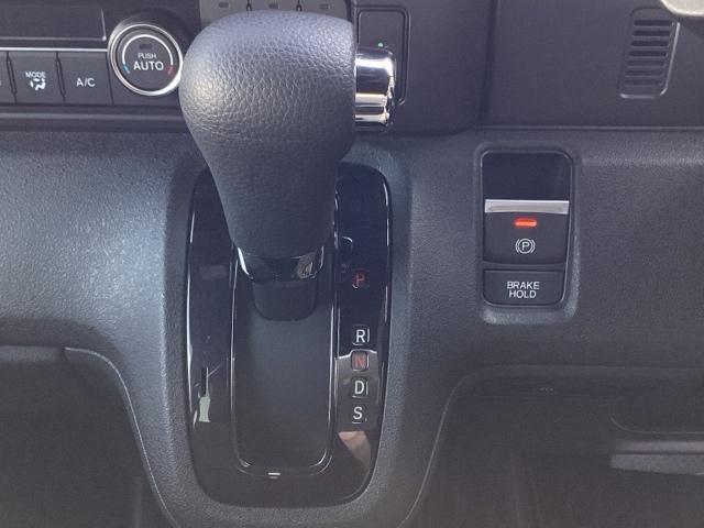 Ｎ－ＢＯＸカスタム ベースグレード　ＥＴＣ／純正ナビ／バックモニター／ホンダセンシング　ベンチシ－ト　アクティブクルーズ　フルセグ対応　前席シートヒーター　イモビライザー　１オーナー　ＵＳＢ　運転席エアバッグ　ＬＥＤヘッド　Ｂモニター（23枚目）