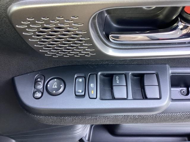 Ｎ－ＢＯＸカスタム ベースグレード　ＥＴＣ／純正ナビ／バックモニター／ホンダセンシング　ベンチシ－ト　アクティブクルーズ　フルセグ対応　前席シートヒーター　イモビライザー　１オーナー　ＵＳＢ　運転席エアバッグ　ＬＥＤヘッド　Ｂモニター（43枚目）