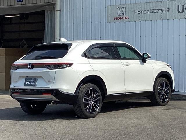 ヴェゼル ｅ：ＨＥＶＺ　ＥＴＣ／純正ナビ／バックモニター／ホンダセンシング　スマートキー＆プッシュスタート　サイドＳＲＳ　イモビ　地デジ　Ｂカメ　キーレスエントリー　Ｃソナー　ＵＳＢポート　ＰＳ　ＬＥＤライト　シートヒータ（8枚目）