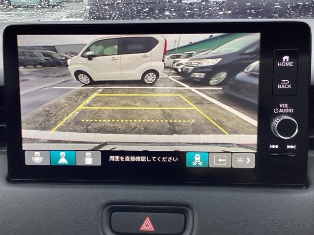 ヴェゼル ｅ：ＨＥＶＺ　ＥＴＣ／純正ナビ／バックモニター／ホンダセンシング　スマートキー＆プッシュスタート　サイドＳＲＳ　イモビ　地デジ　Ｂカメ　キーレスエントリー　Ｃソナー　ＵＳＢポート　ＰＳ　ＬＥＤライト　シートヒータ（12枚目）