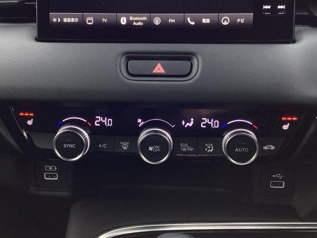 ヴェゼル ｅ：ＨＥＶＺ　ＥＴＣ／純正ナビ／バックモニター／ホンダセンシング　スマートキー＆プッシュスタート　サイドＳＲＳ　イモビ　地デジ　Ｂカメ　キーレスエントリー　Ｃソナー　ＵＳＢポート　ＰＳ　ＬＥＤライト　シートヒータ（21枚目）