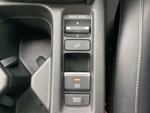 ヴェゼル ｅ：ＨＥＶＺ　ＥＴＣ／純正ナビ／バックモニター／ホンダセンシング　スマートキー＆プッシュスタート　サイドＳＲＳ　イモビ　地デジ　Ｂカメ　キーレスエントリー　Ｃソナー　ＵＳＢポート　ＰＳ　ＬＥＤライト　シートヒータ（26枚目）