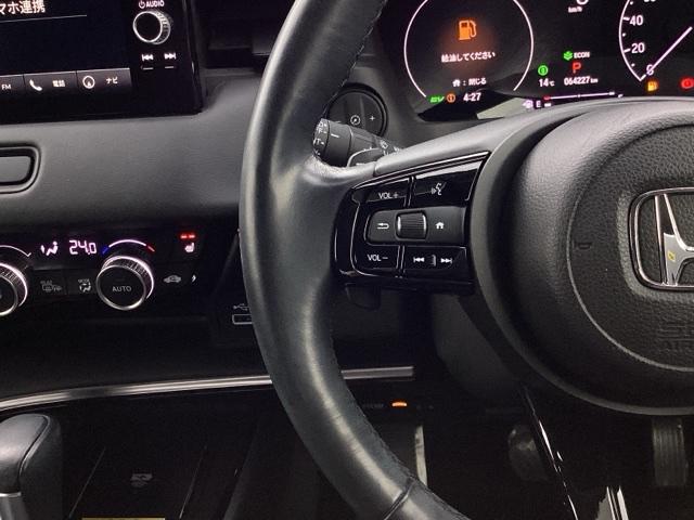 ヴェゼル ｅ：ＨＥＶＺ　ＥＴＣ／純正ナビ／バックモニター／ホンダセンシング　スマートキー＆プッシュスタート　サイドＳＲＳ　イモビ　地デジ　Ｂカメ　キーレスエントリー　Ｃソナー　ＵＳＢポート　ＰＳ　ＬＥＤライト　シートヒータ（29枚目）