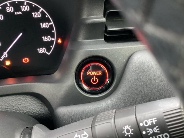 ヴェゼル ｅ：ＨＥＶＺ　ＥＴＣ／純正ナビ／バックモニター／ホンダセンシング　スマートキー＆プッシュスタート　サイドＳＲＳ　イモビ　地デジ　Ｂカメ　キーレスエントリー　Ｃソナー　ＵＳＢポート　ＰＳ　ＬＥＤライト　シートヒータ（32枚目）