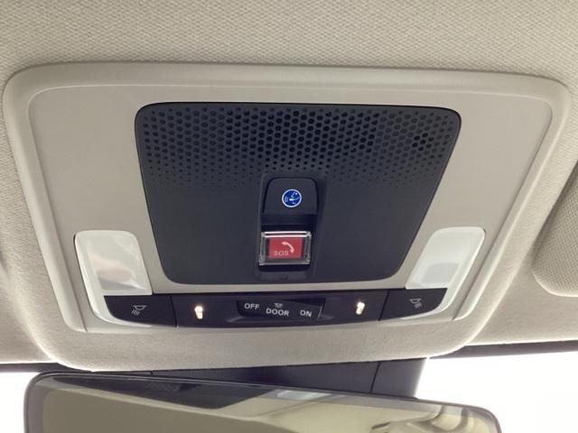 ヴェゼル ｅ：ＨＥＶＺ　ＥＴＣ／純正ナビ／バックモニター／ホンダセンシング　スマートキー＆プッシュスタート　サイドＳＲＳ　イモビ　地デジ　Ｂカメ　キーレスエントリー　Ｃソナー　ＵＳＢポート　ＰＳ　ＬＥＤライト　シートヒータ（47枚目）