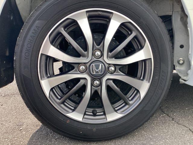 N-BOXカスタム ベースグレード 運転席&助手席シートヒーター/メモリーナビ/LEDヘッドライト 1オーナー USB フルセグテレビ ISTOP LEDライト Bカメラ オートエアコン ベンチS 前席シートヒーター Sキー ETC(21枚目)