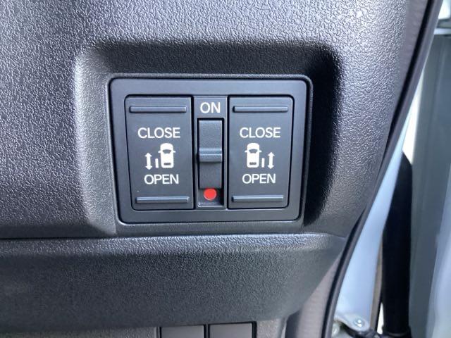 N-BOXカスタム ベースグレード 運転席&助手席シートヒーター/メモリーナビ/LEDヘッドライト 1オーナー USB フルセグテレビ ISTOP LEDライト Bカメラ オートエアコン ベンチS 前席シートヒーター Sキー ETC(32枚目)