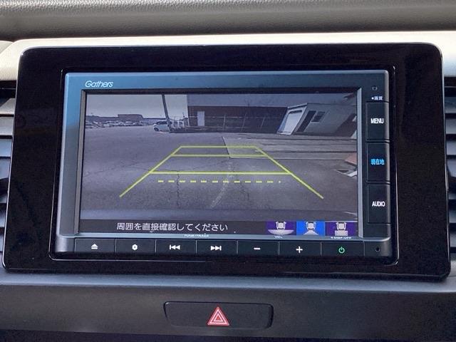 フィット ホーム　メモリーナビ／ＬＥＤヘッドライト　ＵＳＢポート　前後障害物センサー　Ｗエアバック　ｉストップ　ＬＥＤヘットライト　スマ－トキ－　横滑り防止機能　記録簿　ＥＴＣ車載器　盗難防止装置　エアバッグ　ＡＢＳ（12枚目）