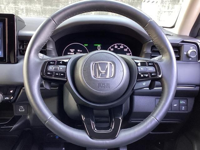 ヴェゼル ｅ：ＨＥＶＺ　ＥＴＣ／ディスプレイオーディオ／バックモニター／ホンダセンシング　スマートキー＆プッシュスタート　サイドＳＲＳ　オートテールゲート　イモビ　Ｂカメ　キーレスエントリー　Ｃソナー　ＵＳＢポート　ＰＳ（15枚目）