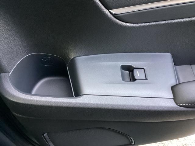 ヴェゼル ｅ：ＨＥＶＺ　ＥＴＣ／ディスプレイオーディオ／バックモニター／ホンダセンシング　スマートキー＆プッシュスタート　サイドＳＲＳ　オートテールゲート　イモビ　Ｂカメ　キーレスエントリー　Ｃソナー　ＵＳＢポート　ＰＳ（35枚目）