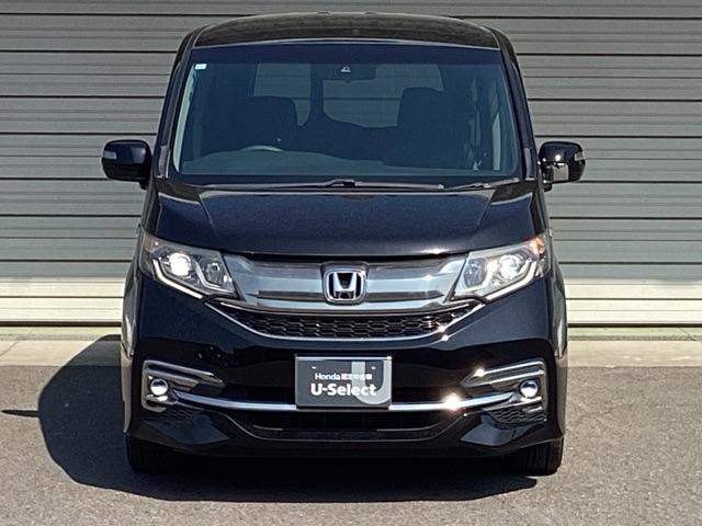 �k�d�c�w�b�h���C�g�𑕔����Ă��܂��B�k�d�c�w�b�h���C�g�͖��邭����d�͂����Ȃ��A�J�̓����ԑ��s�����S�E���S�ł��B�I�[�g���C�g�R���g���[���t���Ŏ��̖͂��邳�ɉ����Ď����œ_���E�������܂�