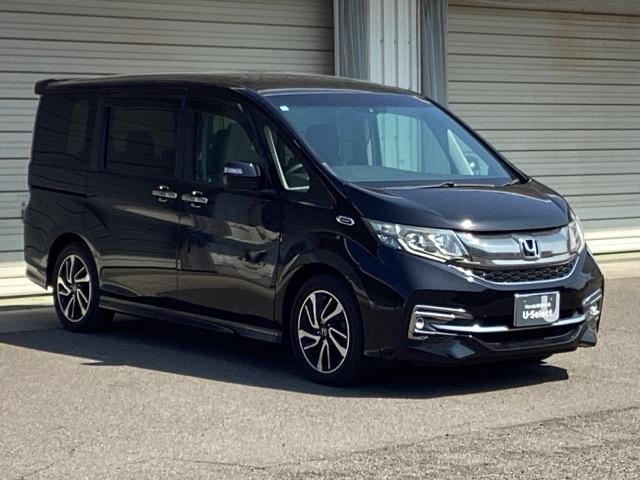 �{�f�B�[�J���[�̓v���~�A���X�p�[�N���u���b�N�p�[���ł��B���O���Ƃ��ɂ��ꂢ�ɃN���[�j���O�����ēW�������Ă��܂��B