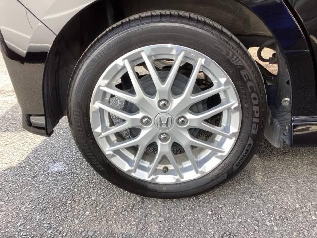 Ｎ－ＢＯＸカスタム Ｌターボ　純正ナビ　フルセグ　リアカメラ　両側自動スライドドア　盗難防止システム　衝突軽減Ｂ　バックガイドモニター　地デジＴＶ　横滑り防止装置　スマートキ－　ＬＥＤヘットライト　車線逸脱　キーレスエントリー（27枚目）