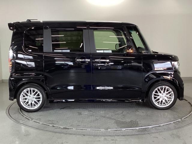 Ｎ－ＢＯＸカスタム Ｌターボ　純正ナビ　フルセグ　リアカメラ　両側自動スライドドア　盗難防止システム　衝突軽減Ｂ　バックガイドモニター　地デジＴＶ　横滑り防止装置　スマートキ－　ＬＥＤヘットライト　車線逸脱　キーレスエントリー（32枚目）