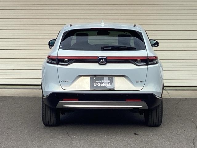 ヴェゼル ｅ：ＨＥＶＺ　ＥＴＣ／純正ナビ／バックモニター／ホンダセンシング　アダプティブＣＣ　スマートキー＆プッシュスタート　サイドＳＲＳ　イモビ　地デジ　Ｂカメ　キーレスエントリー　Ｃソナー　ＵＳＢポート　ＰＳ　点検記録簿（9枚目）