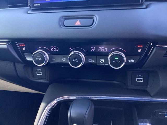 ヴェゼル ｅ：ＨＥＶＺ　ＥＴＣ／純正ナビ／バックモニター／ホンダセンシング　アダプティブＣＣ　スマートキー＆プッシュスタート　サイドＳＲＳ　イモビ　地デジ　Ｂカメ　キーレスエントリー　Ｃソナー　ＵＳＢポート　ＰＳ　点検記録簿（14枚目）