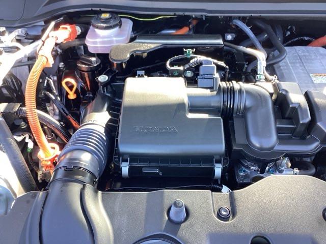 ヴェゼル ｅ：ＨＥＶＺ　ＥＴＣ／純正ナビ／バックモニター／ホンダセンシング　アダプティブＣＣ　スマートキー＆プッシュスタート　サイドＳＲＳ　イモビ　地デジ　Ｂカメ　キーレスエントリー　Ｃソナー　ＵＳＢポート　ＰＳ　点検記録簿（24枚目）