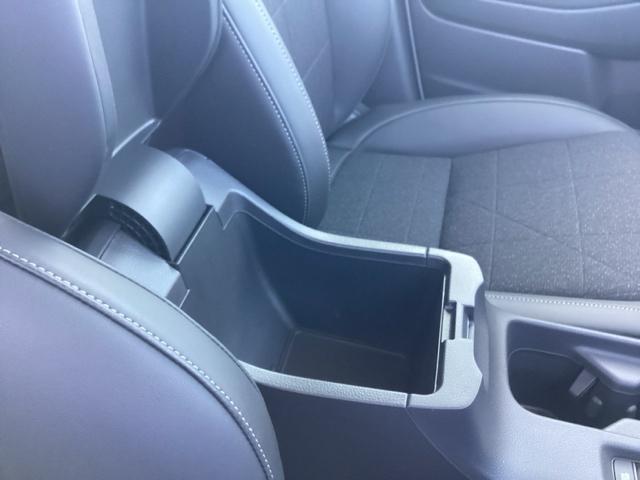 ヴェゼル ｅ：ＨＥＶＺ　ＥＴＣ／純正ナビ／バックモニター／ホンダセンシング　アダプティブＣＣ　スマートキー＆プッシュスタート　サイドＳＲＳ　イモビ　地デジ　Ｂカメ　キーレスエントリー　Ｃソナー　ＵＳＢポート　ＰＳ　点検記録簿（35枚目）